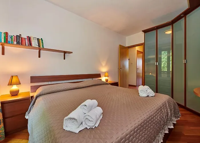 Apartmentsgarda - Baia D'argento Apartment