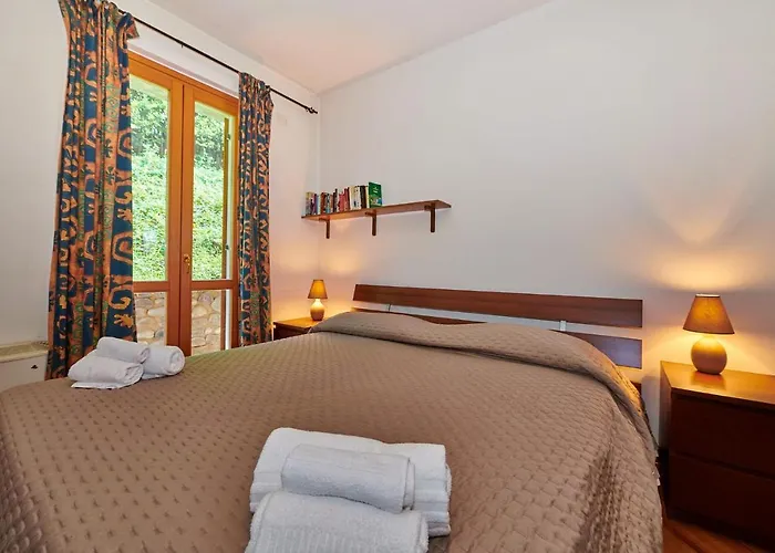 Апартаменты Apartmentsgarda - Baia D'argento Костермано